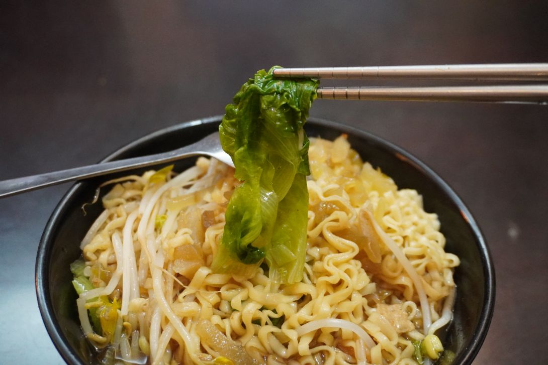 基隆仁愛︱周家大眾滷味總店︱在地人最愛的銅板美食,加入沙茶替食材增添味道 - 第17張圖