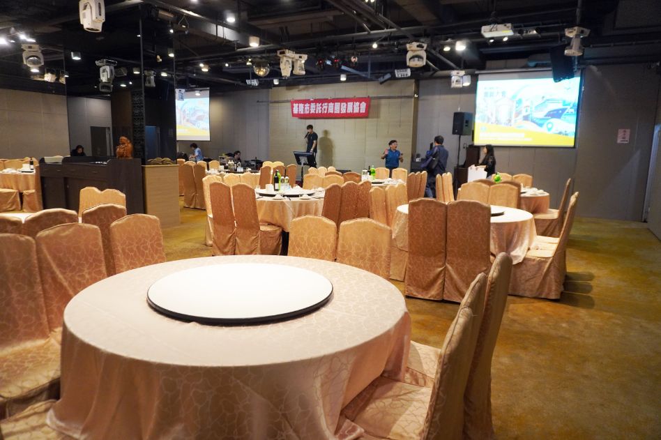 基隆信義│基隆港海產樓│在地老字號婚宴聚餐首選!超人氣海鮮餐廳,老饕必點白片土雞與紅豆奶酪 - 第5張圖 基隆信義│基隆港海產樓│在地老字號婚宴聚餐首選!超人氣海鮮餐廳,老饕必點白片土雞與紅豆奶酪