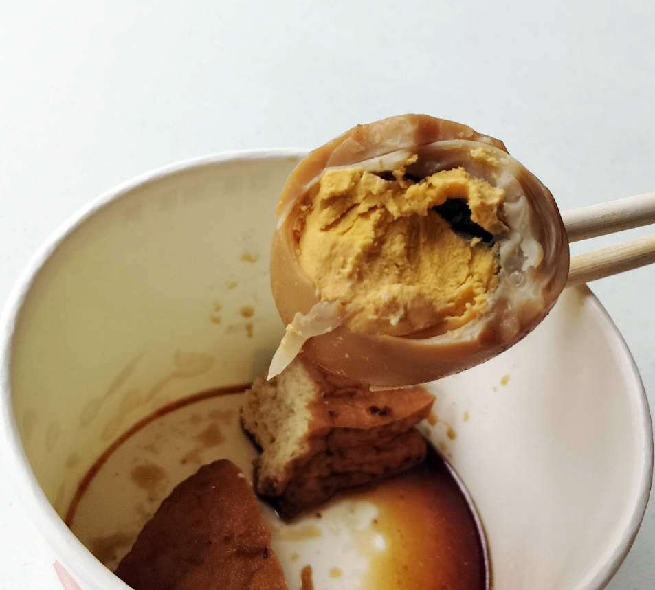 台北大同｜永樂台南土魠魚羹｜大稻埕在地40年老店，讓父親一再回味的懷舊好味道