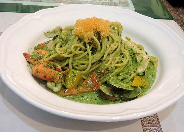 和平島美食-勾來咖啡店 (1).JPG