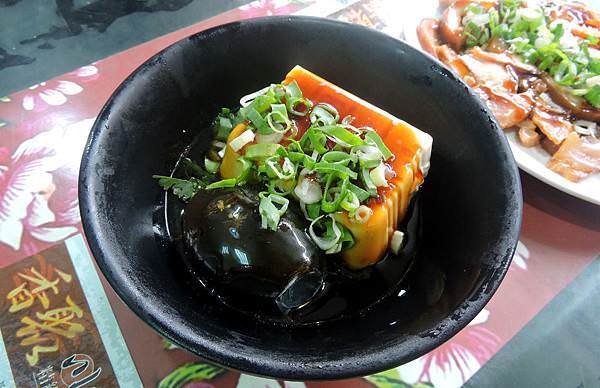 香聚川味精緻飯麵館 (16).JPG