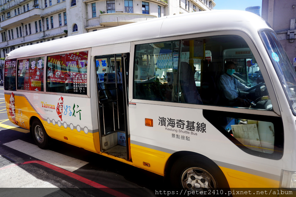 搭台灣好行T99公車