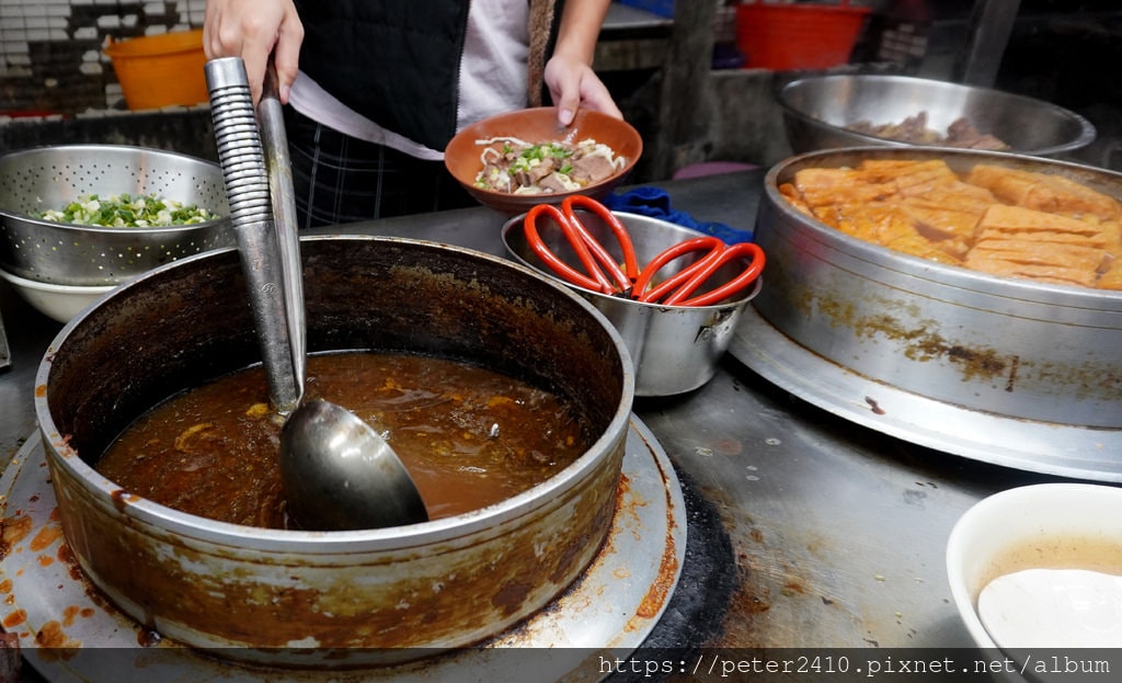 中船原汁牛肉麵 (10).JPG