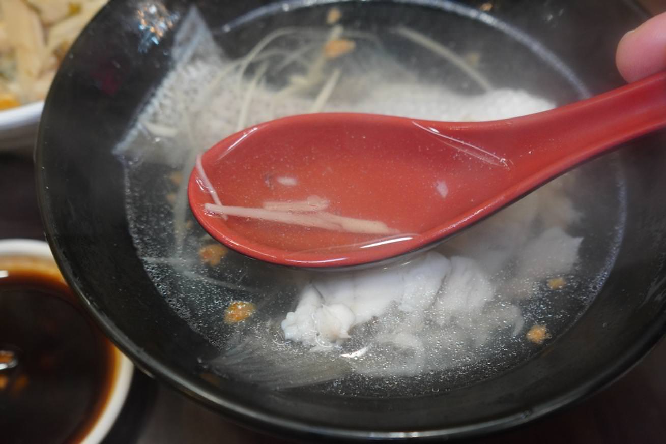 【台北】阿鴻知高飯鱸魚湯︱超人氣的萬華美食，24小時營業，萬