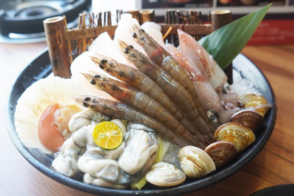 新北三峽|上水樸石火鍋|日料職人打造的日式火鍋店,庭園風裝潢,蒸蛋壽喜燒肉飯推薦必點 - 第32張圖