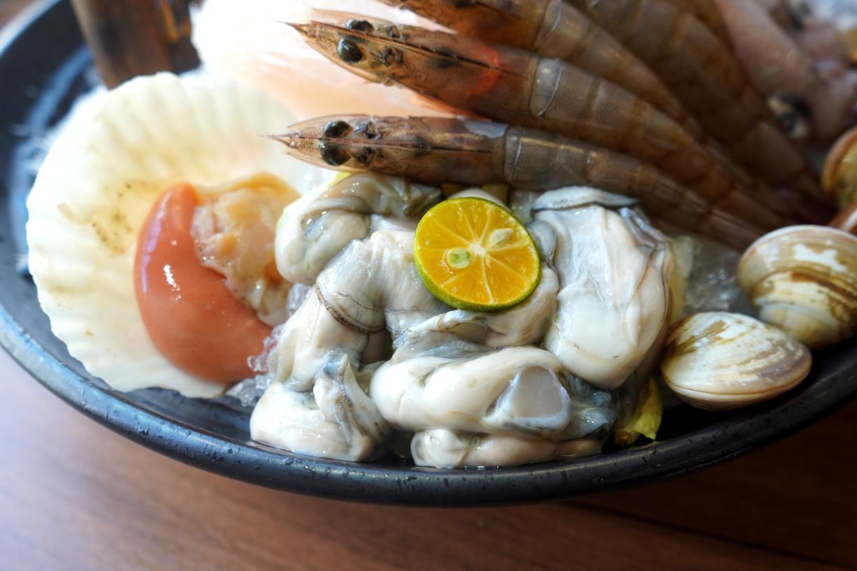 新北三峽|上水樸石火鍋|日料職人打造的日式火鍋店,庭園風裝潢,蒸蛋壽喜燒肉飯推薦必點 - 第33張圖