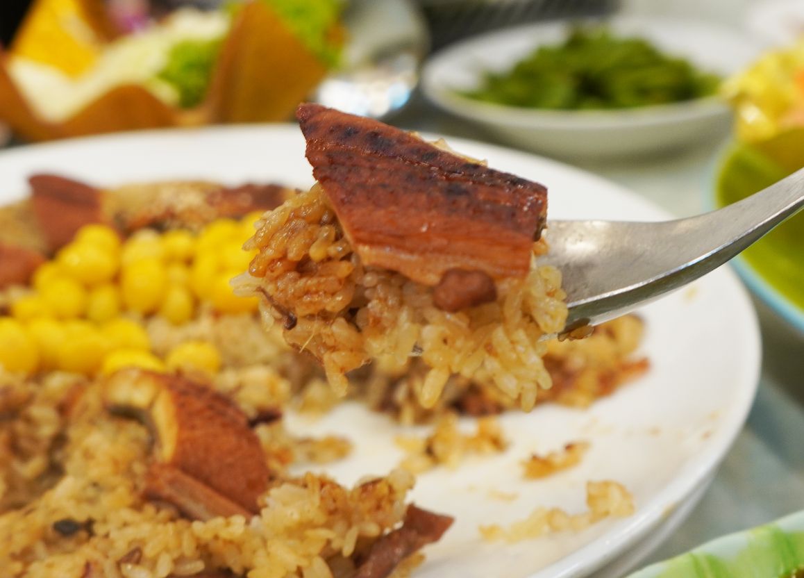 台中美食|梧棲來來海鮮餐廳|超人氣聚餐餐廳,料理澎拜豐盛,假日停車場一位難求 - 第30張圖