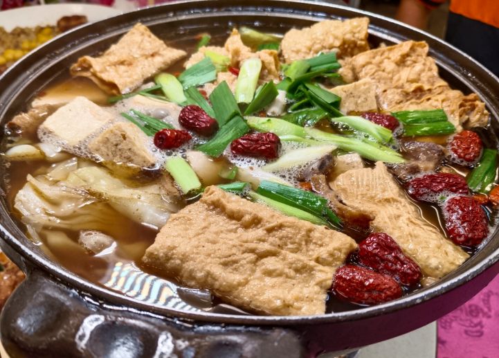 台中美食|梧棲來來海鮮餐廳|超人氣聚餐餐廳,料理澎拜豐盛,假日停車場一位難求 - 第27張圖