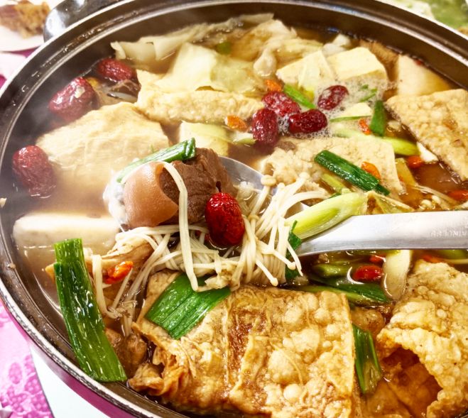 台中美食|梧棲來來海鮮餐廳|超人氣聚餐餐廳,料理澎拜豐盛,假日停車場一位難求 - 第29張圖