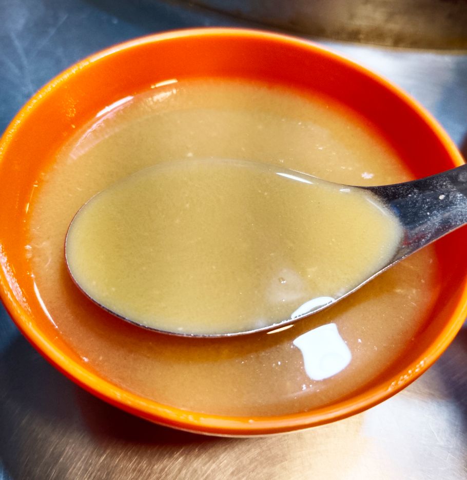 基隆廟口美食|21號魯排骨飯|超人氣排骨飯,先炸後魯,味道豐富,最推旗魚飯 - 第18張圖