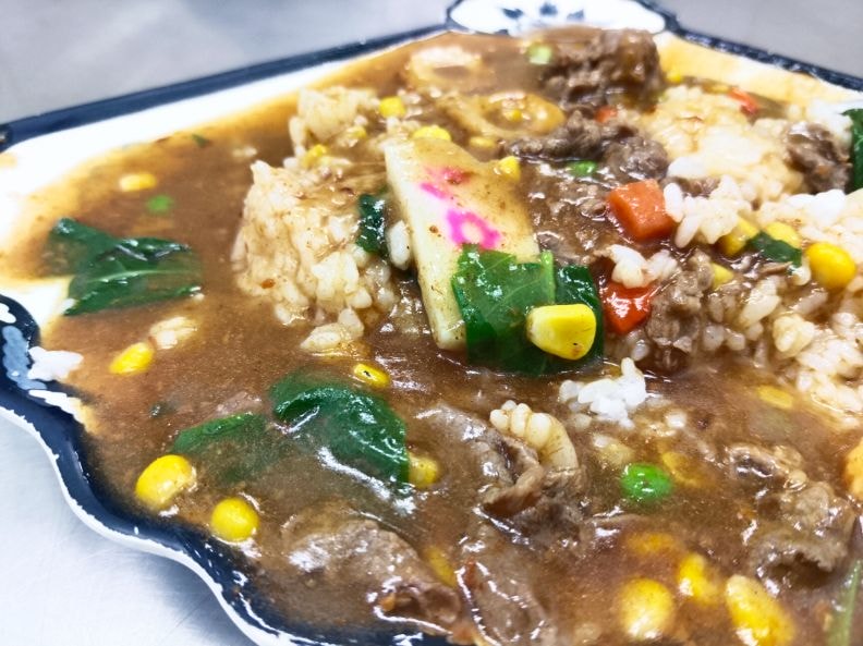 基隆仁愛|張仙燴飯|在地人推薦的人氣美食,炒飯燴飯份量十足,價格親民 - 第7張圖