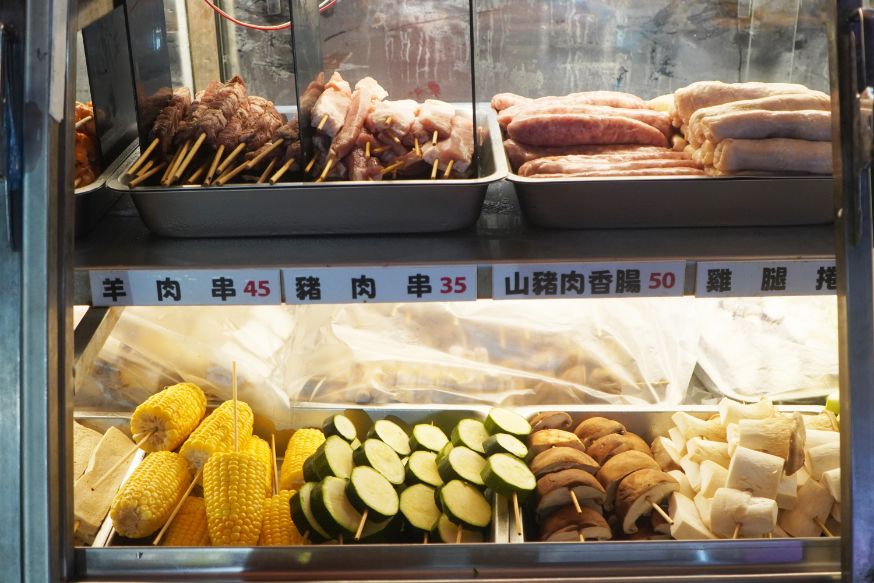 台北士林美食|士林串燒|超人氣士林燒烤,除了串燒,還有隱藏版私房菜,日式冰麥茶可以無限暢飲 - 第8張圖