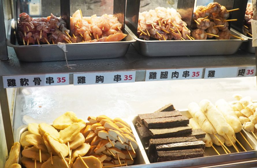 台北士林美食|士林串燒|超人氣士林燒烤,除了串燒,還有隱藏版私房菜,日式冰麥茶可以無限暢飲 - 第10張圖