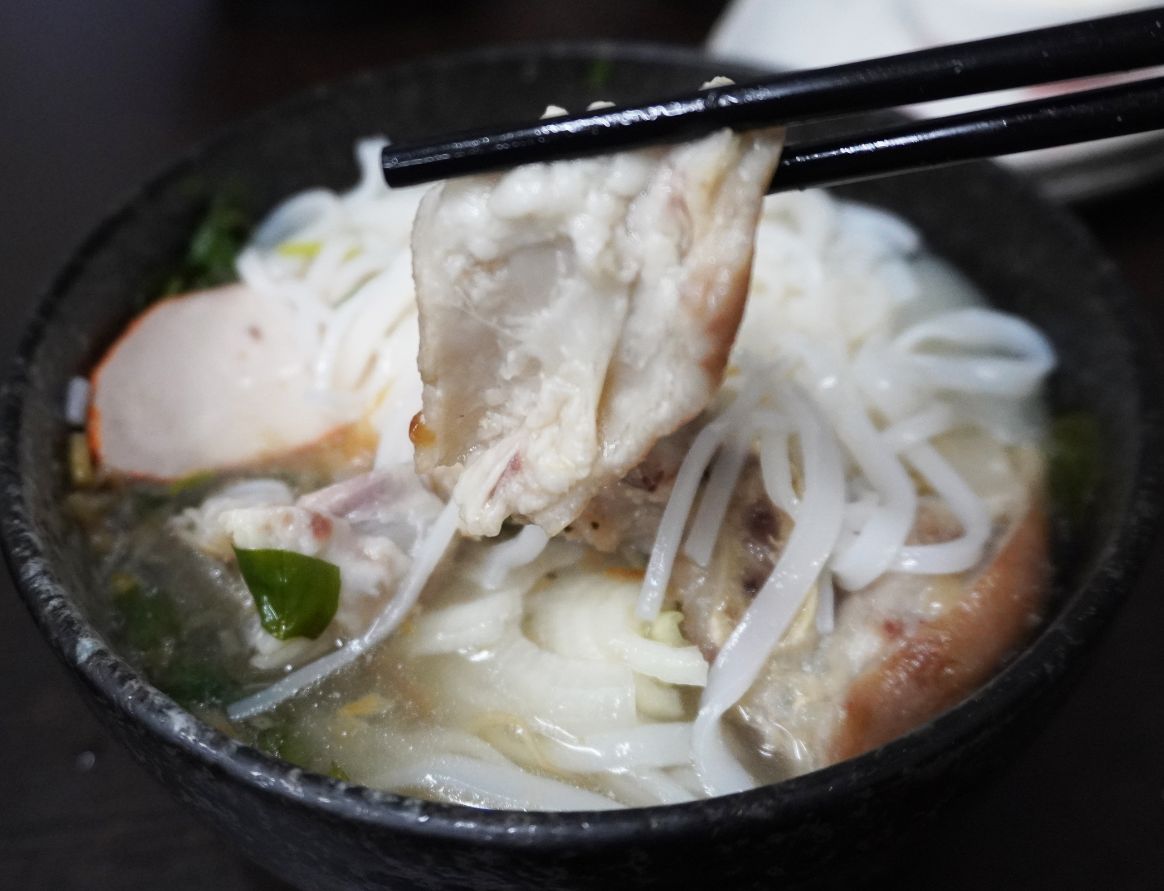 基隆仁愛|越南河粉滷味小舖|孝三路越式料理推薦,生春捲料豐富價格親民 - 第11張圖