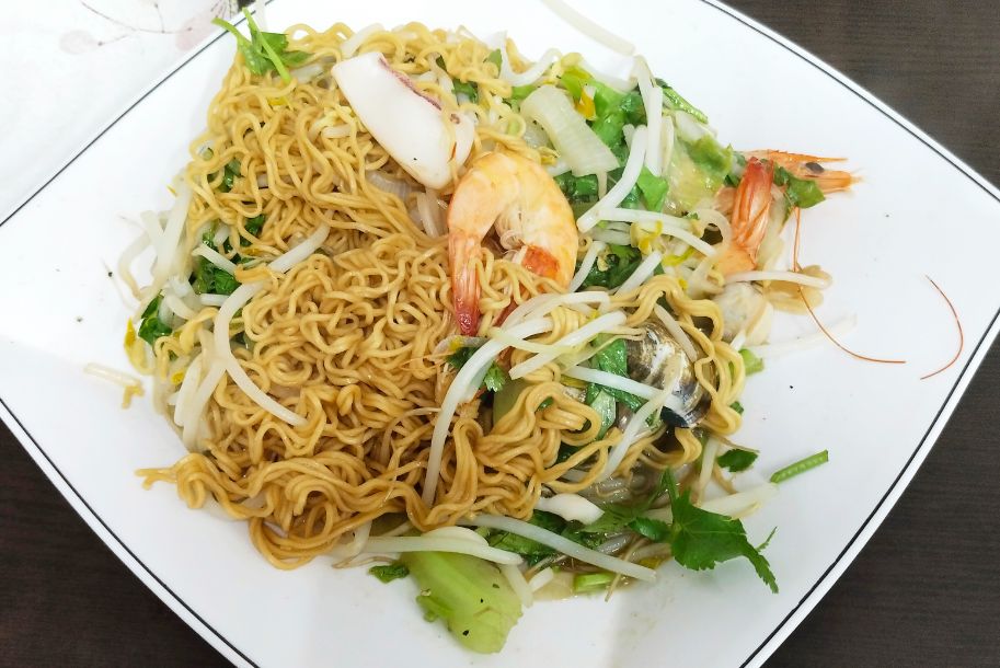 基隆仁愛|越南河粉滷味小舖|孝三路越式料理推薦,生春捲料豐富價格親民 - 第17張圖
