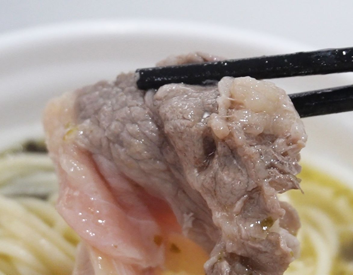 高雄三民|甄鮮麵館|全台第一間自動化麵館,麵條現點現做!一碗牛肉麵只需99元 - 第28張圖