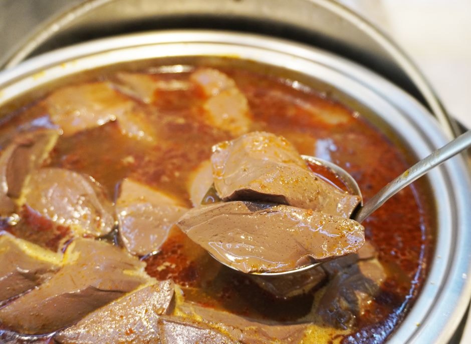 宜蘭羅東火鍋吃到飽|鬼椒麻辣王羅東旗艦店|每人698起,再加88元,爽嗑火鍋跟烤串 - 第13張圖