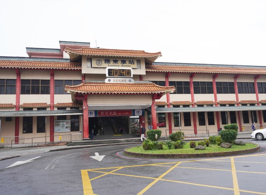 宜蘭羅東火鍋吃到飽|鬼椒麻辣王羅東旗艦店|每人698起,再加88元,爽嗑火鍋跟烤串 - 第4張圖