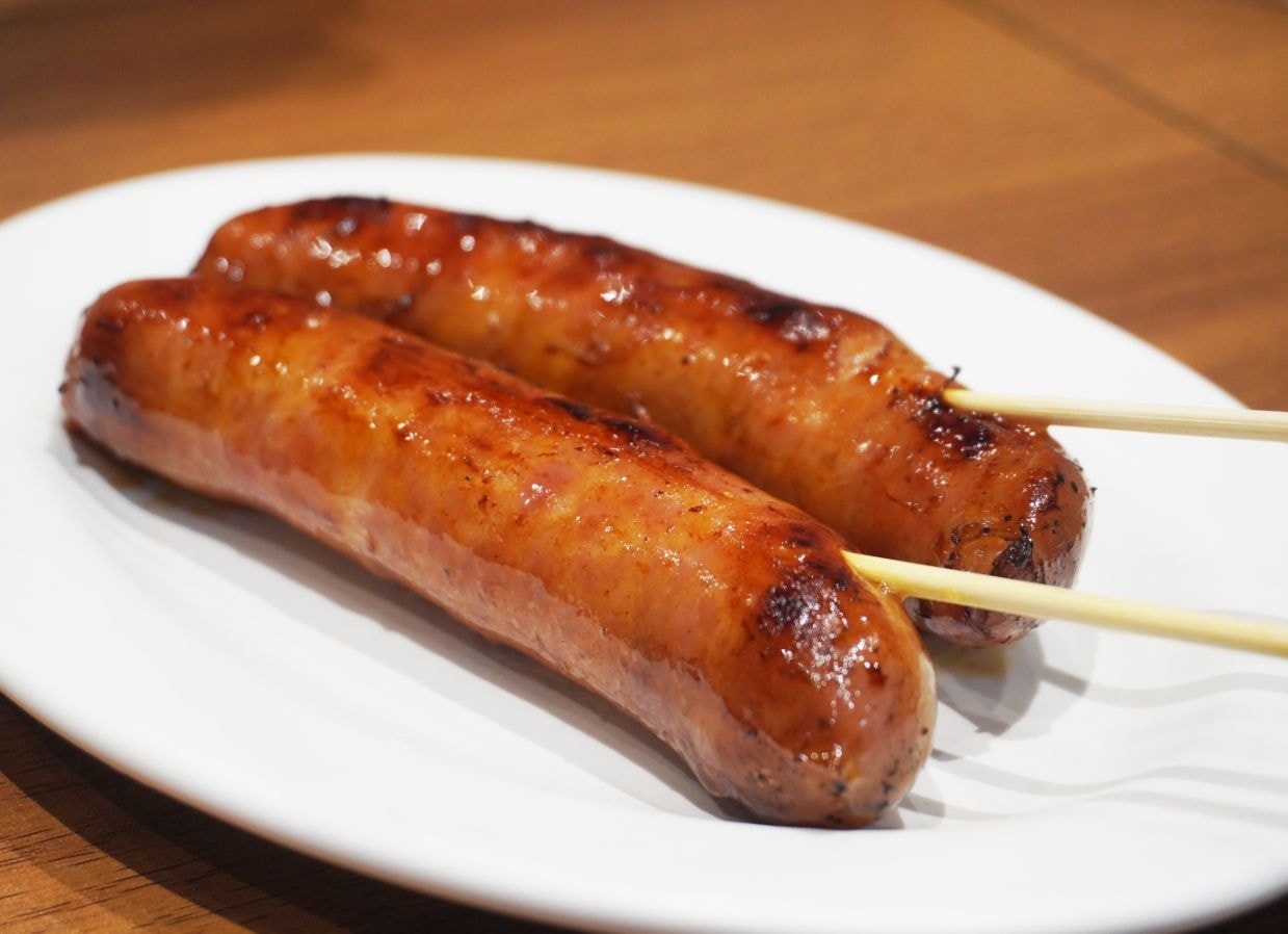 新竹東區|青草湖木家香腸|傳承3代, 經營超過50年的小吃店,辣味香腸炭火烘烤,香氣濃郁 - 第12張圖