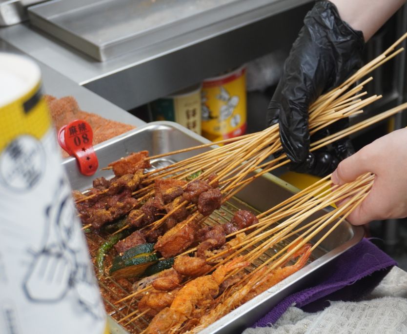台中西屯|憨哥倆炸串逢甲店|逢甲夜市必吃炸物,藝人李易推薦美食 - 第17張圖