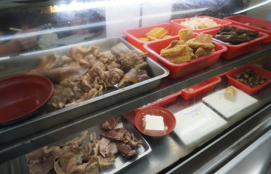 台中西屯|老葉麵店|鄰近逢甲夜市的平價麵店,高CP值的宵夜美食 - 第6張圖