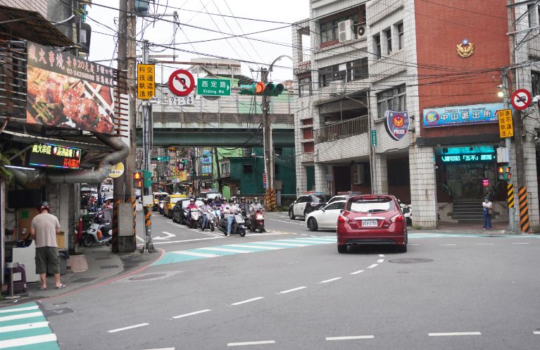基隆安樂|瘋火串燒店|鄰近安樂市場的職人串燒店,獨門醬料跟調味粉,如居酒屋料理的好滋味 - 第5張圖