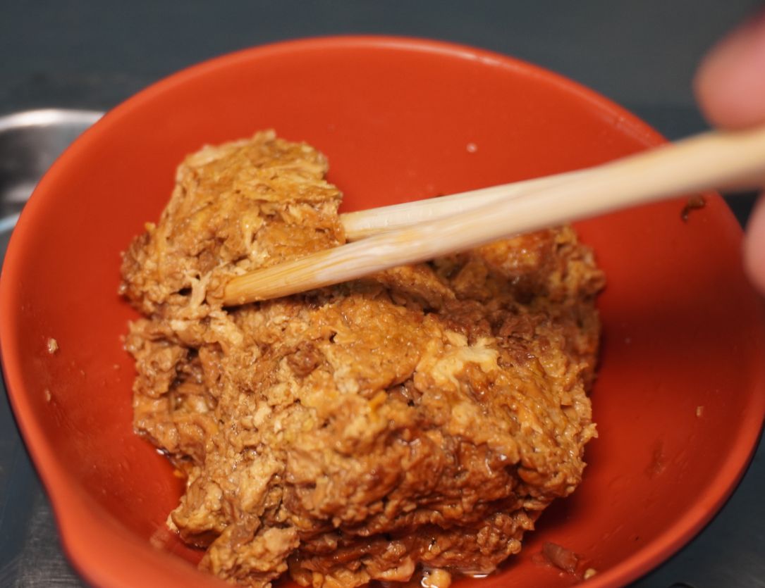 雲林北港|老等油飯麵線糊|在地超過一甲子老店,加蛋黃的麵線糊搭配滷蛋白,完美組合 - 第12張圖