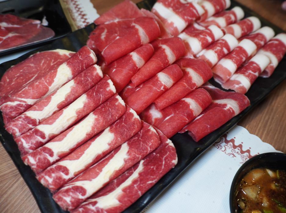 台中西屯|可麗亞石頭火鍋專賣店|50年老品牌,小火鍋食材豐富,爆香石頭火鍋湯頭濃郁 - 第30張圖
