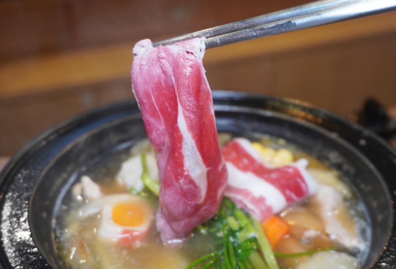 台中西屯|可麗亞石頭火鍋專賣店|50年老品牌,小火鍋食材豐富,爆香石頭火鍋湯頭濃郁 - 第33張圖