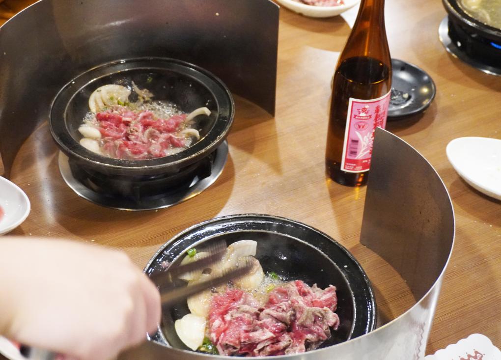 台中西屯|可麗亞石頭火鍋專賣店|50年老品牌,小火鍋食材豐富,爆香石頭火鍋湯頭濃郁 - 第9張圖