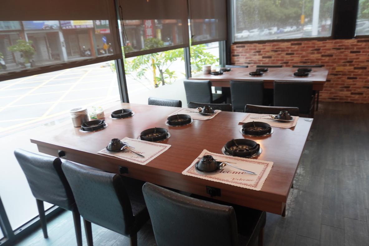 台中西屯|可麗亞石頭火鍋專賣店|50年老品牌,小火鍋食材豐富,爆香石頭火鍋湯頭濃郁 - 第11張圖