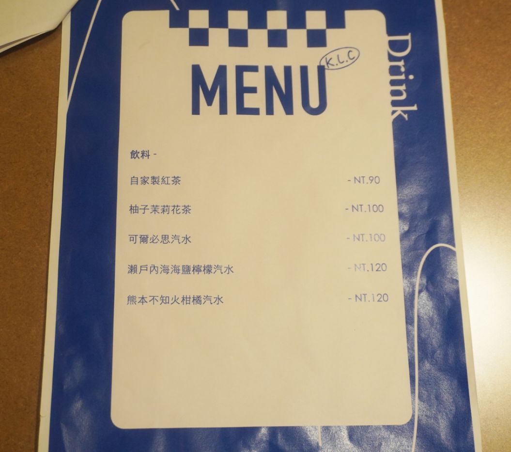 基隆仁愛|SUKI Burger|裝潢充滿90年代復古風,美式炸雞堡風味豐富,搭配酥脆薯條,吃起來很過癮 - 第28張圖