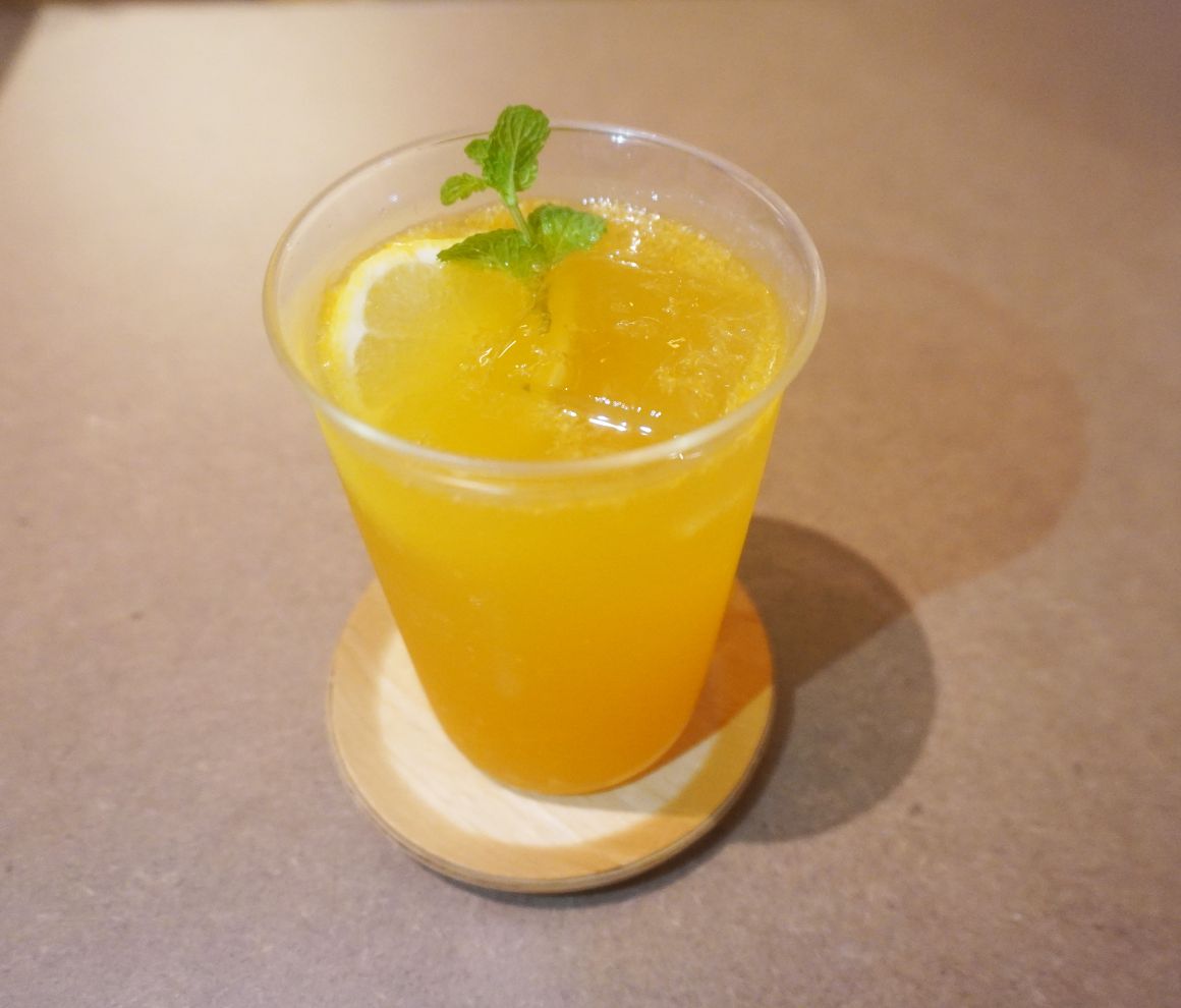 基隆仁愛|SUKI Burger|裝潢充滿90年代復古風,美式炸雞堡風味豐富,搭配酥脆薯條,吃起來很過癮 - 第25張圖