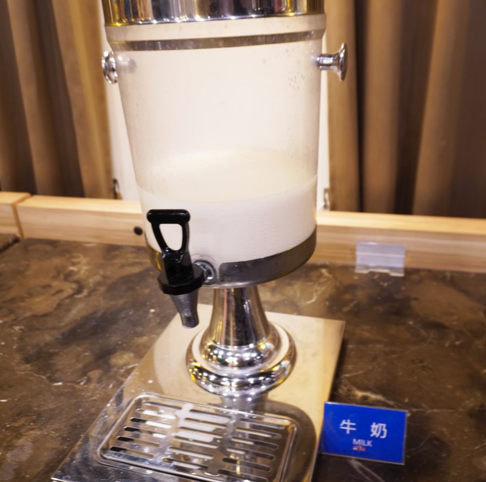 台東住宿|忘憂館景觀旅店|超人氣親子飯店,外觀帶有希臘地中海風格,夢幻粉紅球池讓孩子盡情放電 - 第26張圖