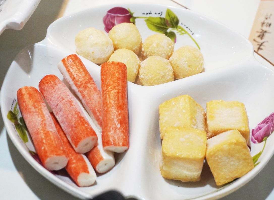 台東市美食|夫妻肺片鴛鴦麻辣火鍋|在地30年人氣麻辣鍋店,湯頭香麻濃郁,食材新鮮,麻辣乾拌麵推薦必點 - 第33張圖