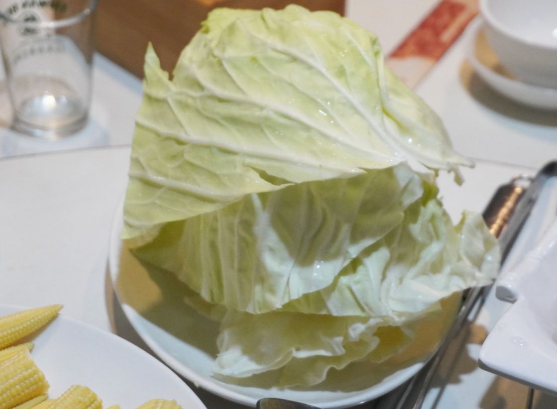 台東市美食|夫妻肺片鴛鴦麻辣火鍋|在地30年人氣麻辣鍋店,湯頭香麻濃郁,食材新鮮,麻辣乾拌麵推薦必點 - 第31張圖