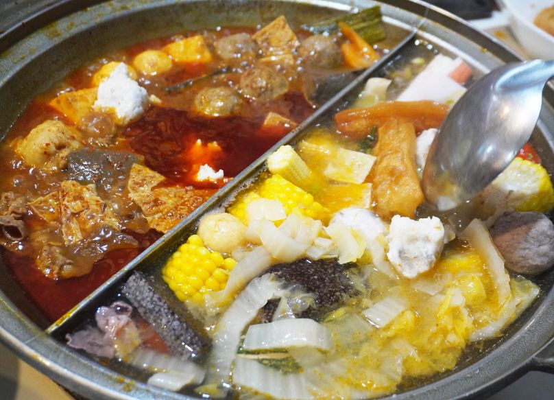 台東市美食|夫妻肺片鴛鴦麻辣火鍋|在地30年人氣麻辣鍋店,湯頭香麻濃郁,食材新鮮,麻辣乾拌麵推薦必點 - 第18張圖