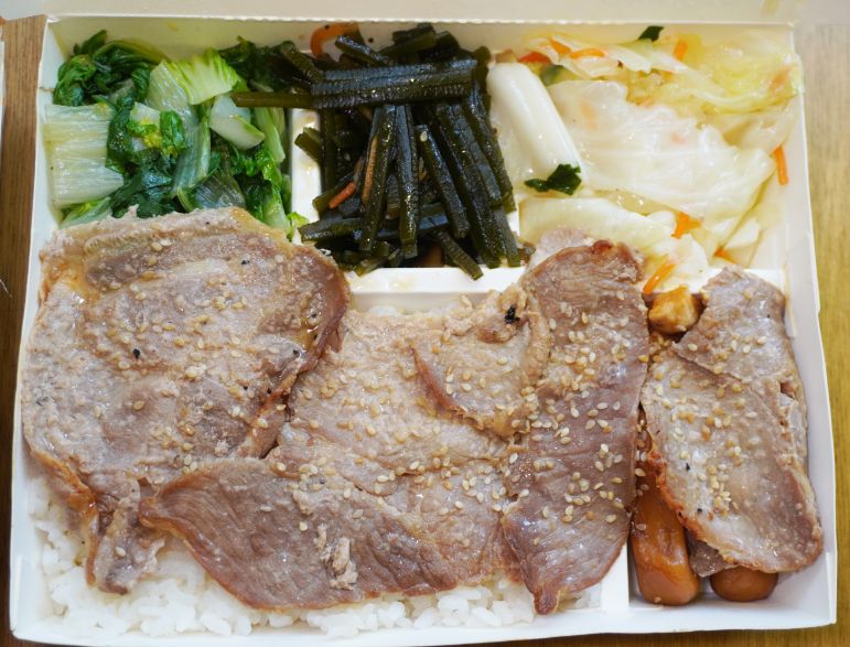 南港便當外送推薦｜烤食煮盒南港店｜鄰近南港展覽館的烤物便當，豐富美味的健康餐盒