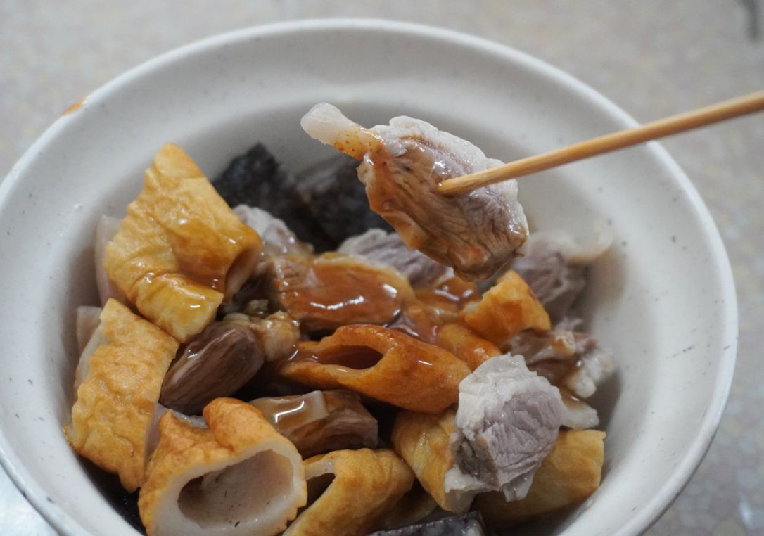 基隆仁愛|三坑菜頭滷|傳香60年的台式關東煮,隱身在巷弄的人氣美食 - 第13張圖