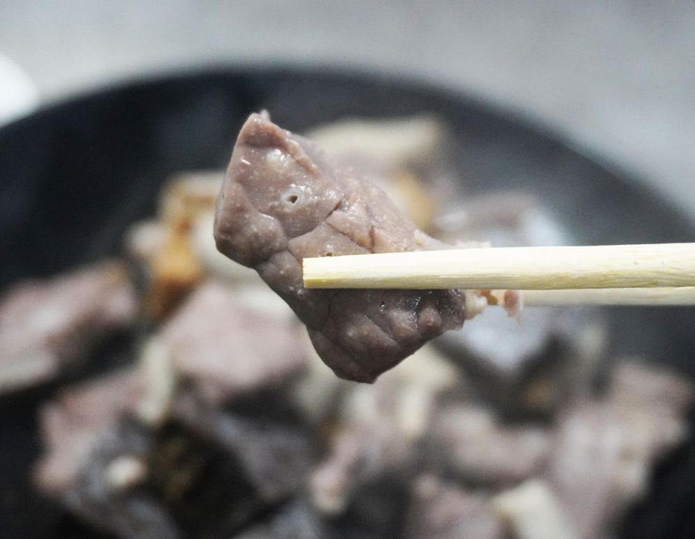 基隆美食｜安樂市場菜頭滷｜隱身於傳統市場的銅板美食，基隆100碗推薦名單(附菜單)