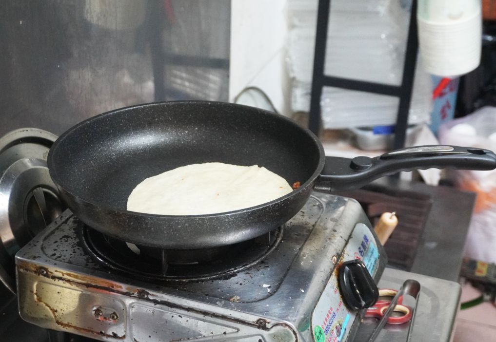 基隆仁愛｜晉傳食堂(晉傳美食)｜惠隆市場隱藏版美食，傳承山西老師傅的美味麵食