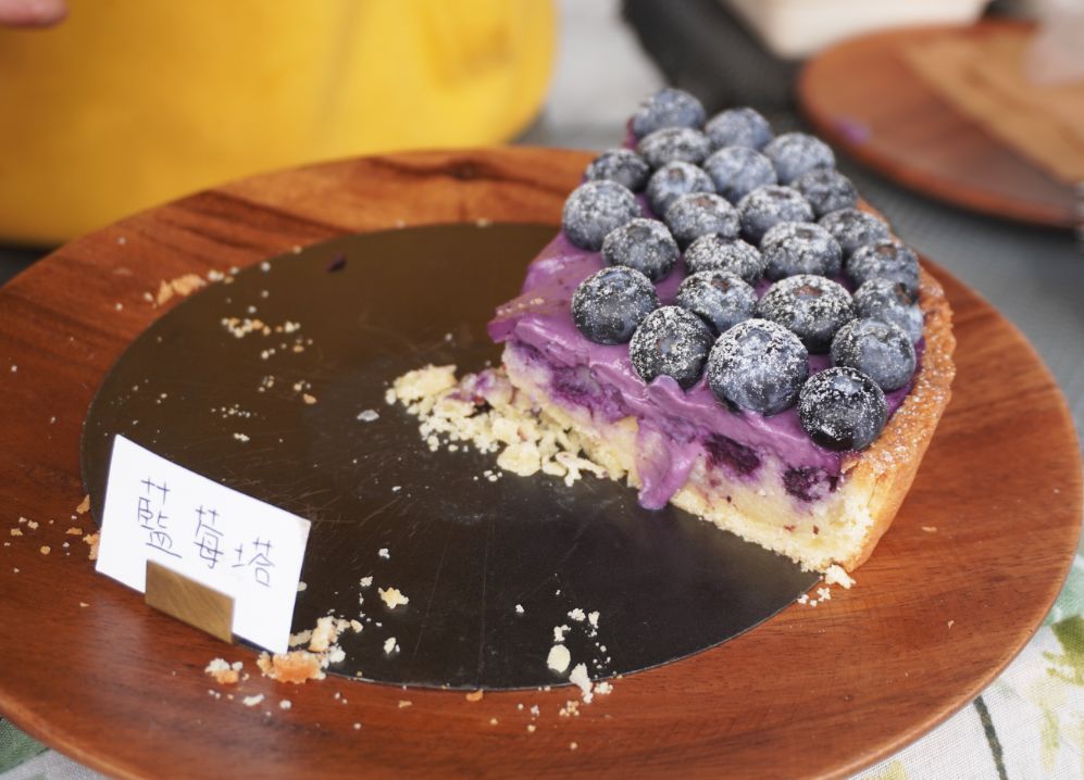 【攻略】2025北歐聖誕OUTDOOR嘉年華｜跟聖誕老公公近距離互動，坐在帳棚下欣賞精采的電影