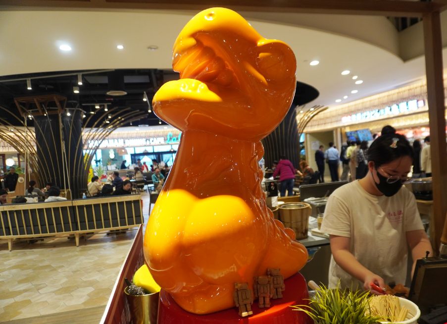 台北南港|紅玉滿赤心雞蛋糕|期間限定美食,來LaLaport逛商場看電影必吃 - 第6張圖 台北南港|紅玉滿赤心雞蛋糕|期間限定美食,來LaLaport逛商場看電影必吃