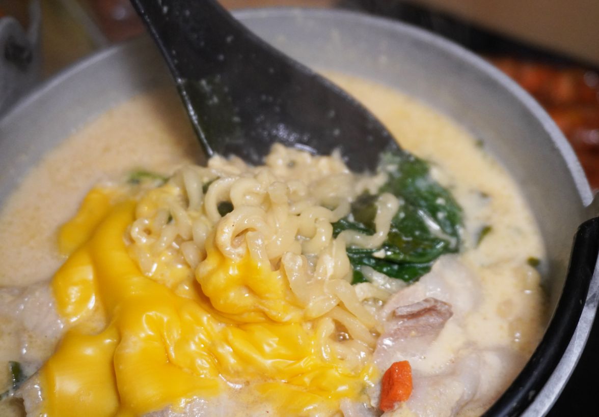 台北大安|柒息地串燒居酒屋延吉店|鄰近大巨蛋的宵夜天堂,神醬串燒一吃入魂、鍋物湯品令人驚豔 - 第18張圖 台北大安|柒息地串燒居酒屋延吉店|鄰近大巨蛋的宵夜天堂,神醬串燒一吃入魂、鍋物湯品令人驚豔