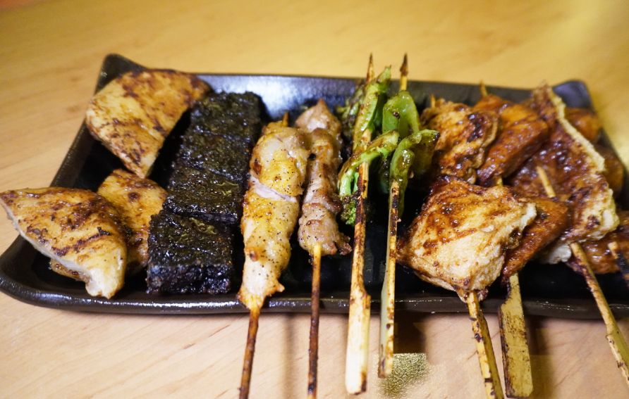 台北大安|柒息地串燒居酒屋延吉店|鄰近大巨蛋的宵夜天堂,神醬串燒一吃入魂、鍋物湯品令人驚豔 - 第3張圖 台北大安|柒息地串燒居酒屋延吉店|鄰近大巨蛋的宵夜天堂,神醬串燒一吃入魂、鍋物湯品令人驚豔