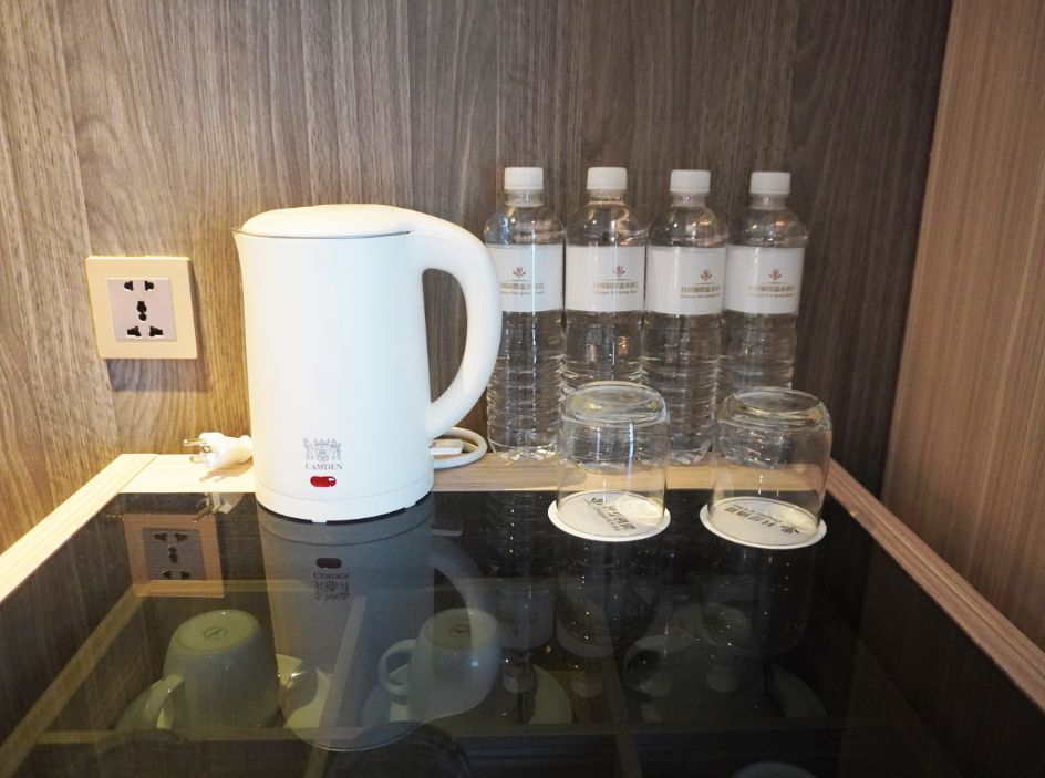 開團｜村却國際溫泉酒店｜羅東溫泉飯店推薦，雙湯池，百萬夜景，明廚百匯吃到飽，情侶約會首選