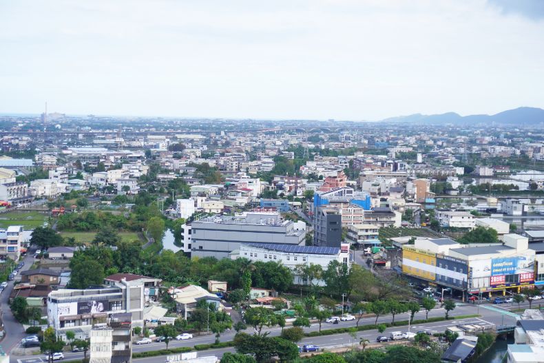 開團｜村却國際溫泉酒店｜羅東溫泉飯店推薦，雙湯池，百萬夜景，明廚百匯吃到飽，情侶約會首選