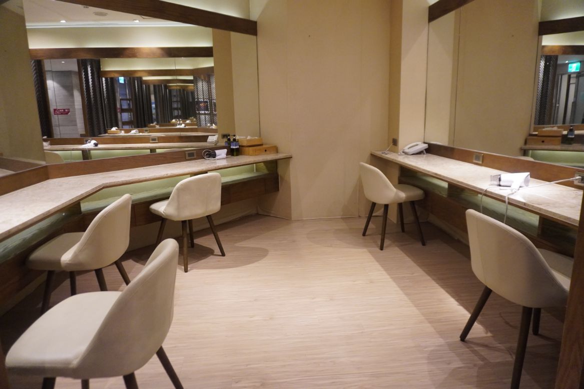 開團｜村却國際溫泉酒店｜羅東溫泉飯店推薦，雙湯池，百萬夜景，明廚百匯吃到飽，情侶約會首選