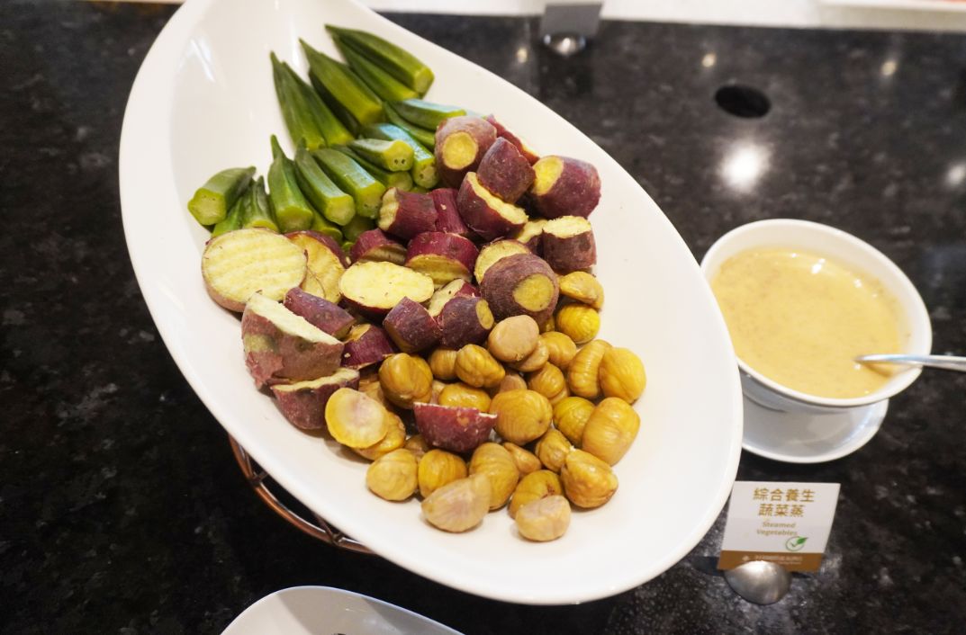 開團｜村却國際溫泉酒店｜羅東溫泉飯店推薦，雙湯池，百萬夜景，明廚百匯吃到飽，情侶約會首選