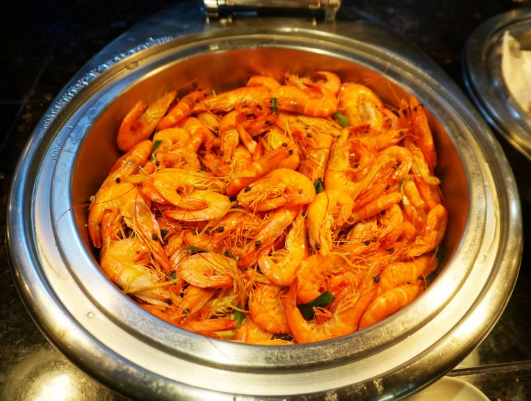 開團｜村却國際溫泉酒店｜羅東溫泉飯店推薦，雙湯池，百萬夜景，明廚百匯吃到飽，情侶約會首選